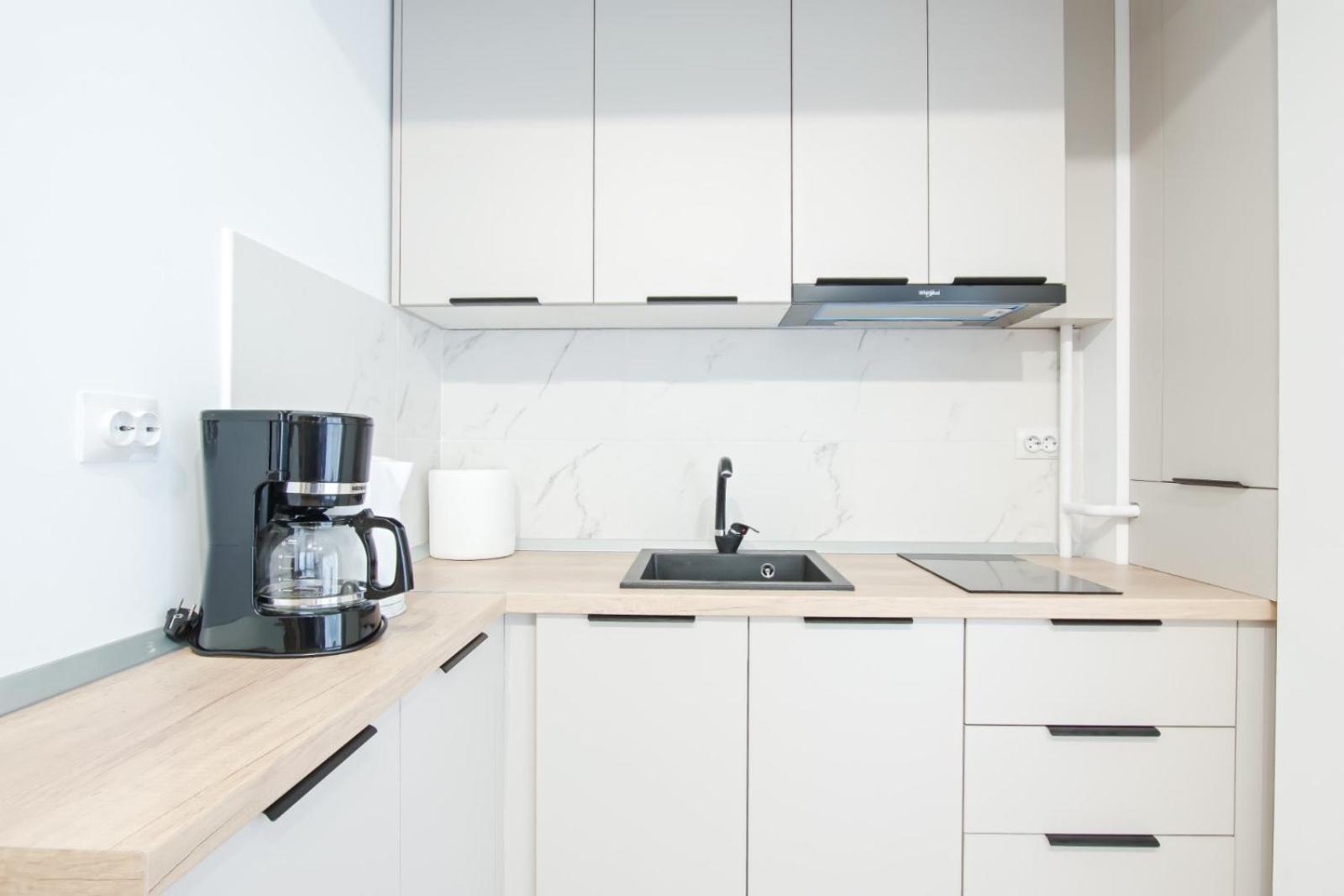 Himson-Blue Apartament Iasi Exterior photo